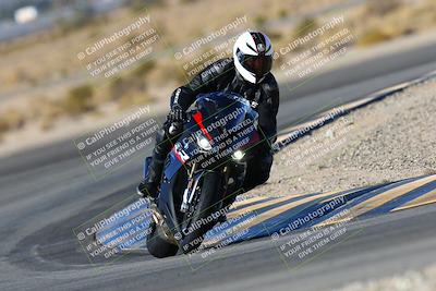 media/Jan-09-2022-SoCal Trackdays (Sun) [[2b1fec8404]]/Turn 11 (935am)/